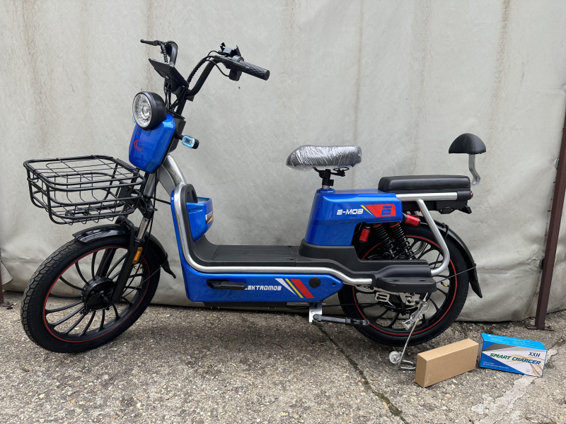 Polymobil E-MOB 33 Elektromos Robogó