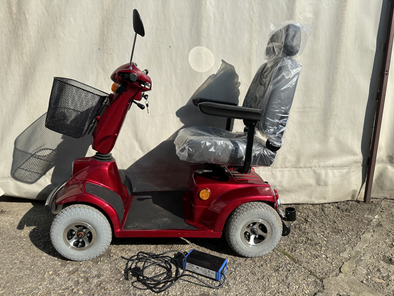 Használt EL GO HS 580 Elektromos Rokkantkocsi 01