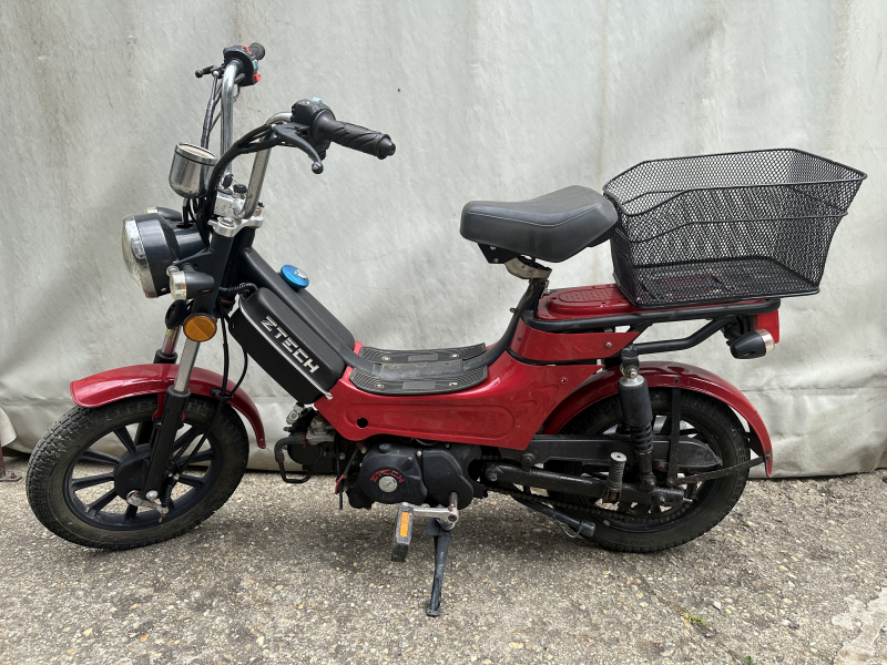 Használt Benzinmotoros Kerékpár