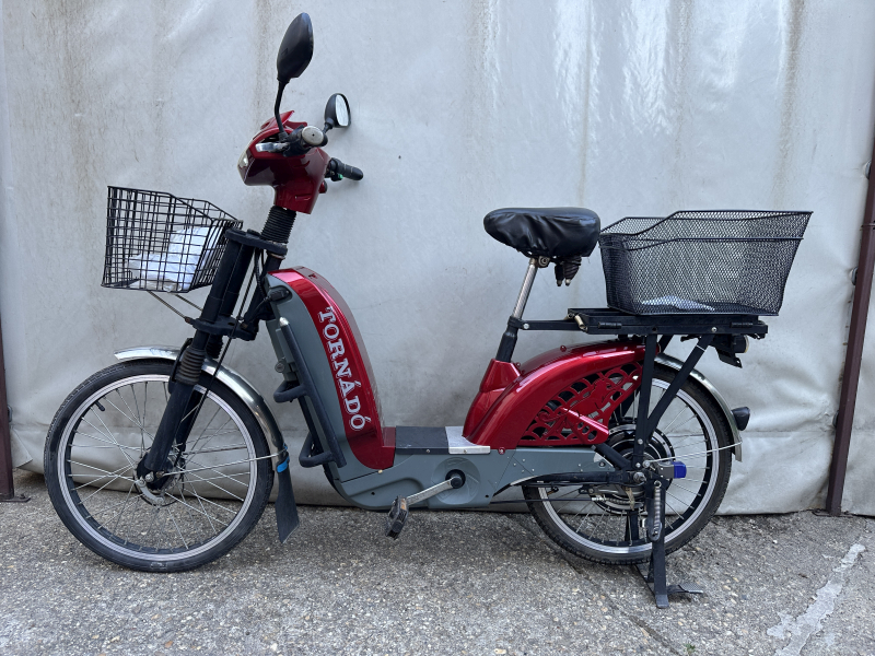 Használt Tornádó Elektromos Kerékpár